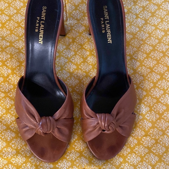 Saint Laurent Bianca heeled mule sandals - Picture 2 of 6